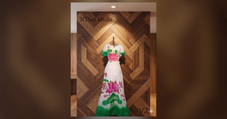 Trang phục biểu diễn múa dân gian tại kho trang phục NTSax Media Entertainment