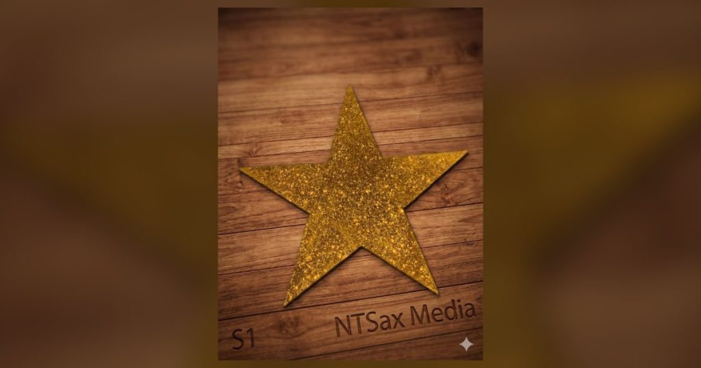 Đạo cụ biểu diễn ngôi sao vàng tại kho NTSax Media Entertainment