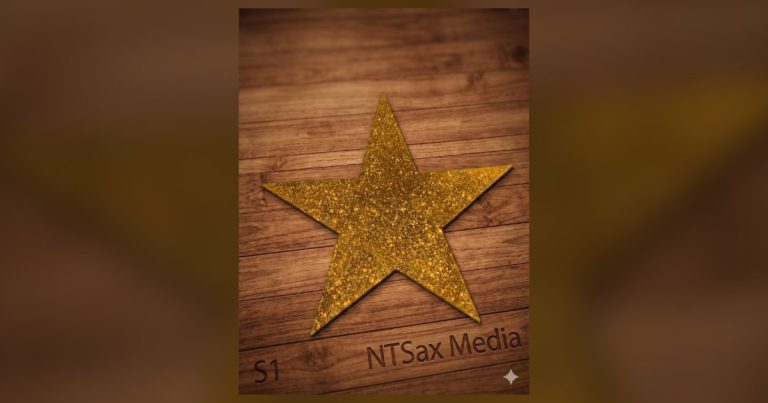 Đạo cụ biểu diễn ngôi sao vàng tại kho NTSax Media Entertainment