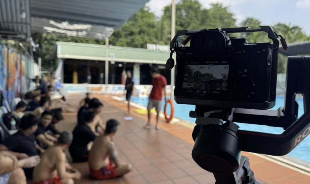 NTSax Media Entertainment ghi hình Lớp tập huấn nhân viên cứu hộ bể bơi năm 2026 tại Hồ bơi Tiên Phong